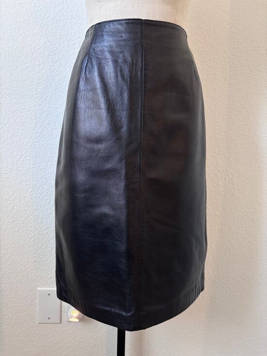 Siena Studio Dresses & Skirts - Siena Studio - Vintage Y2K Black Leather Pencil Skirt Size 14 Pre-Owned
